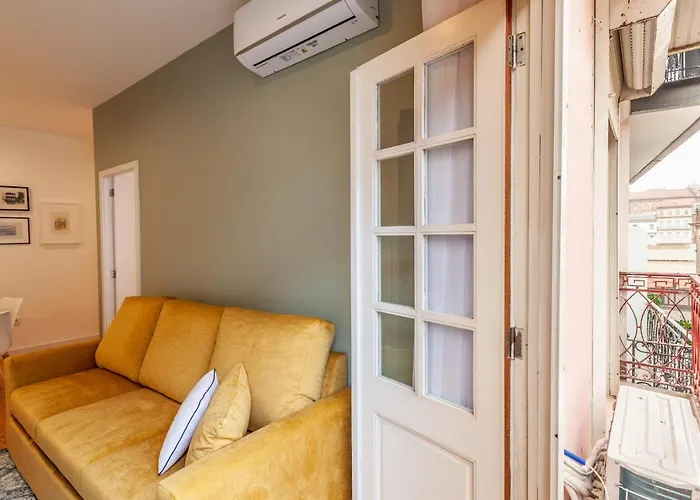 D&s - Crocodile House S. Bento Oporto