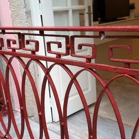 D&s - Crocodile House S. Bento *