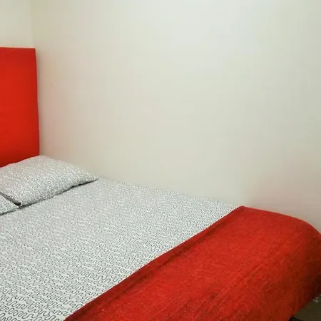 D&S - Crocodile House S. Bento Apartments Porto