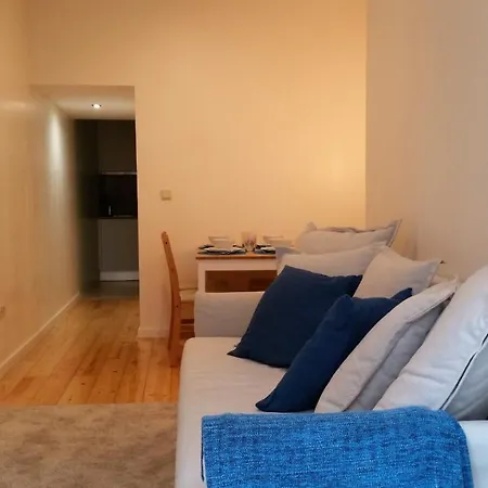 D&S - Crocodile House S. Bento Apartments