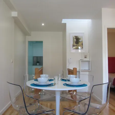 D&S - Crocodile House S. Bento Apartments Porto