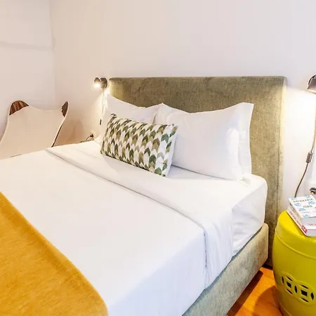 D&S - Crocodile House S. Bento Apartments Porto