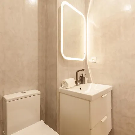 D&S - Crocodile House S. Bento Apartments *