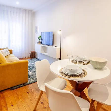 D&s - Crocodile House S. Bento * ポルト