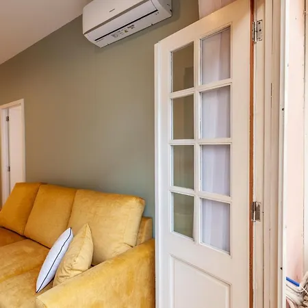 D&S - Crocodile House S. Bento Apartments Porto