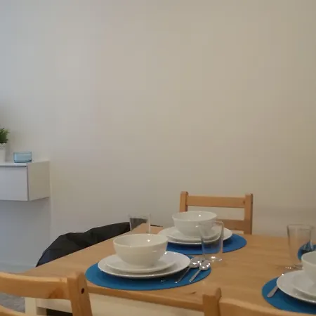 D&S - Crocodile House S. Bento Apartments *