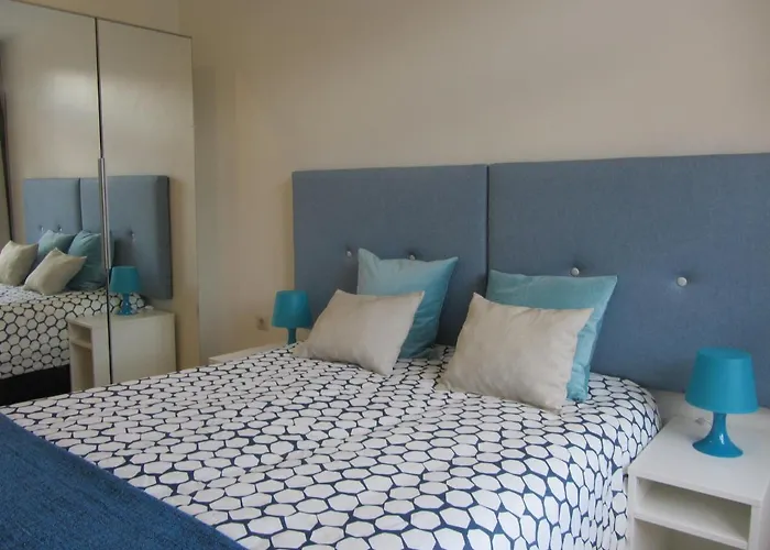 D&S - Crocodile House S. Bento Apartments Porto