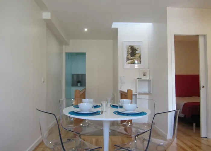 D&S - Crocodile House S. Bento Apartments Porto