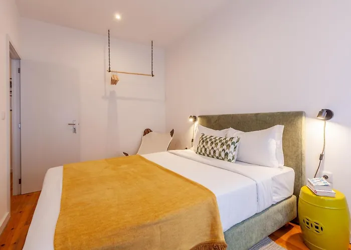 Apartment D&S - Crocodile House S. Bento Apartments *