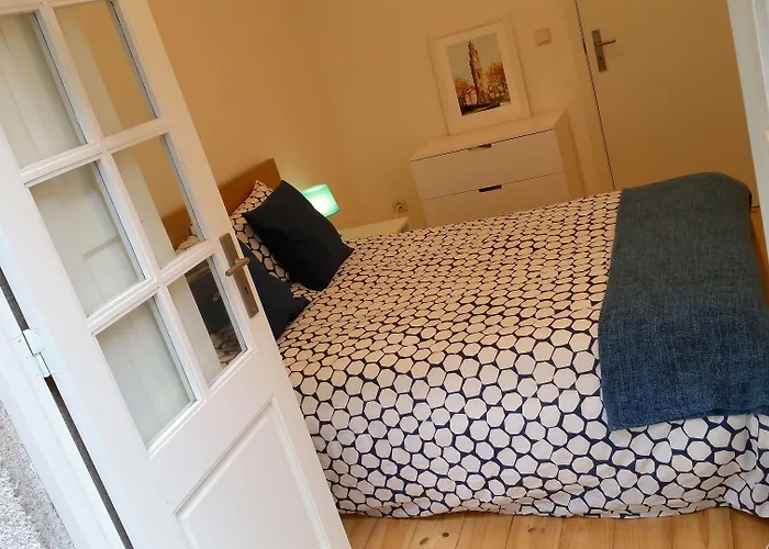 D&S - Crocodile House S. Bento Apartments *